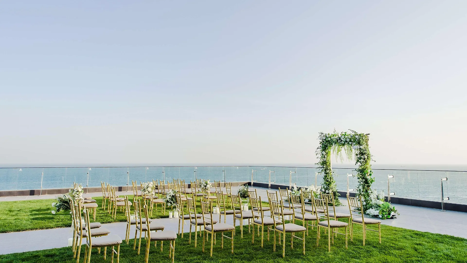 Ananti At Busan Cove 5*,