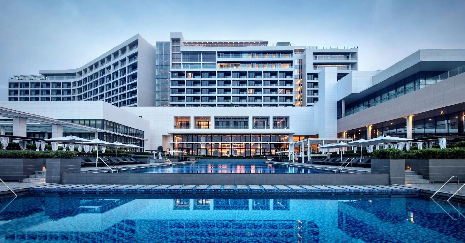 Ananti At Busan Cove 5*,